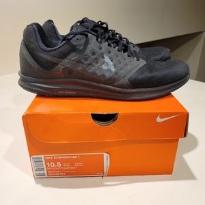 Nike Downshifter 7 size 10.5